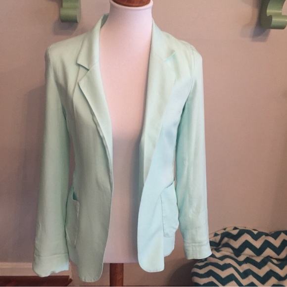 Mint green Aritzia Talula Kent blazer - Picture 4 of 4